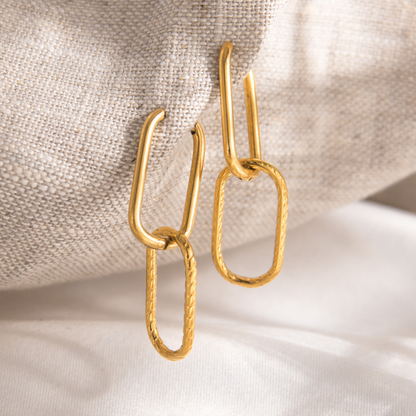 Oval Snake Hoops Oro